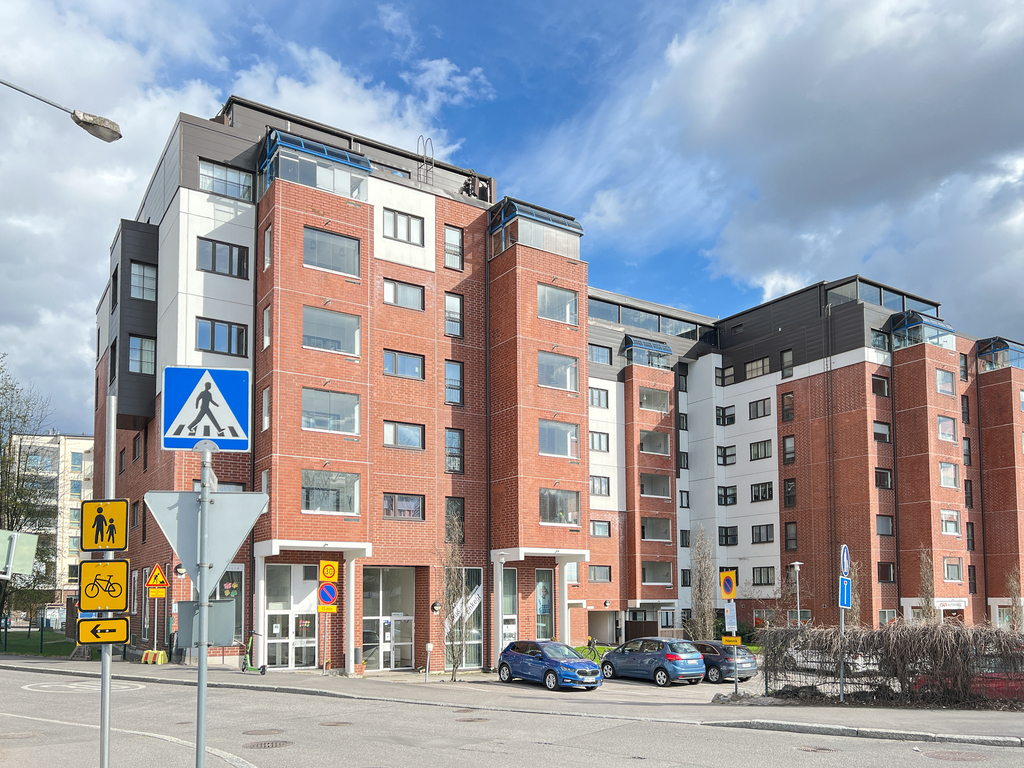 Näytä kuva suurempana uudessa ikkunassa Näytä kuva suurempana uudessa ikkunassa