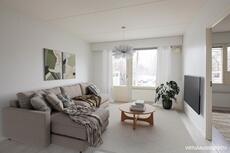Satakielentie 7-9 sekä Leppälinnuntie 22 ja Leivosentie 22, Tapaninkylä, Helsinki