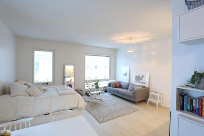 Pläsinpellonkuja 4, Siltamäki, Helsinki