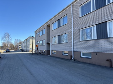 Pitkänkarinkatu 15 B 12, Keskusta, Raahe