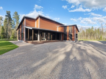 Muistontie 4, Kirkonkylä, Karvia