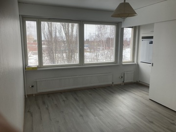 Karhulantie 4, Lauttakylä, Huittinen