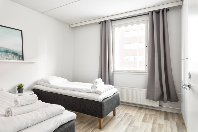 Rental Helsinki Sörnäinen 2 rooms Sörnäinen - Standard-huoneisto, 1 makuuhuone, parveke