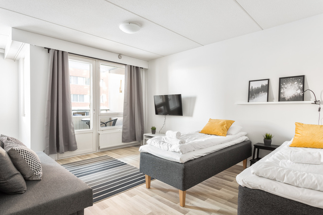 Rental Helsinki Sörnäinen 2 rooms Sörnäinen - Standard-huoneisto, 1 makuuhuone, parveke