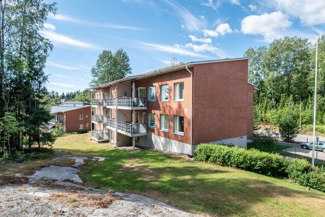 Asumisoikeusasunto Espoo Gumböle 4 huonetta
