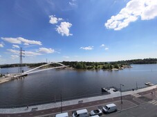Aallonhalkoja 3 E, Kalasatama, Helsinki