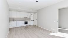 Raiviosuonmäki 9 B, Martinlaakso, Vantaa