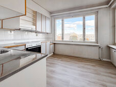 Läntinen Brahenkatu 12, Alppiharju, Helsinki
