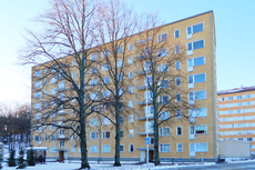 Kivikartiontie 9 E, Luolavuori, Turku