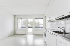 Kokkokalliontie 9 J, Pitäjänmäki, Helsinki