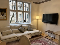 Eino Leinon katu 2, Taka-Töölö, Helsinki