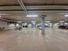 Antinkatu 19 autohalli, Keskusta, Pori