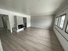 Kansipojantie 4, Toppila, Oulu