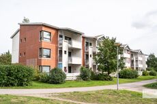 Lautamiehenkatu 4, Asemantausta, Lahti