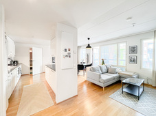 Aleksis Kiven katu 31 B, Alppila, Helsinki