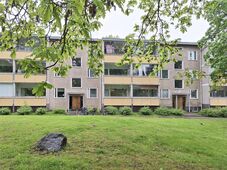 Rantakartanontie 4 E, Puotila, Helsinki
