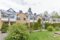 Rajakyläntie 32, Rajakylä, Vantaa