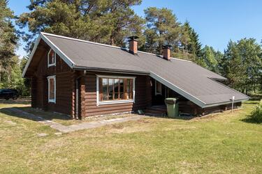Vacation rentals for log cabins, holiday homes and cottages in Ruka  Finland, 2 | Gofinland