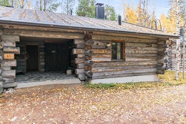 Vacation rentals for log cabins, holiday homes and cottages in Pyhä-Luosto  National Park Finland 