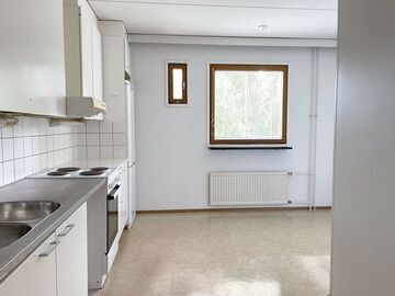 Keihästie 4, Länsimäki, Vantaa