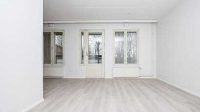 Kirsitie 4 B, Heikinlaakso, Helsinki