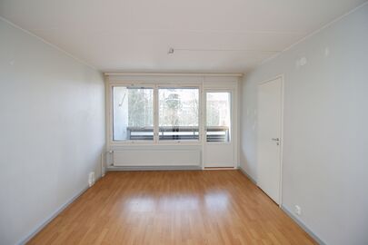 Kauppakartanonkatu 14, Itäkeskus, Helsinki