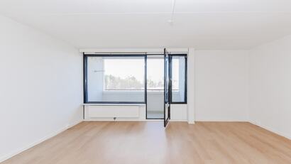Puualhonpolku 1 B, Keskusta, Kerava