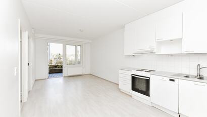 Likusterikatu 1 D, Suurpelto, Espoo