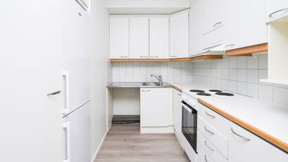 Leikosaarentie 12 B, Vuosaari, Helsinki