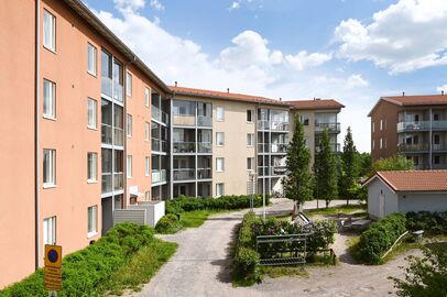 Tarhurintie 6, Hiekkaharju, Vantaa