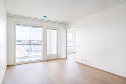 Vinsentinaukio 4, Sompasaari, Helsinki