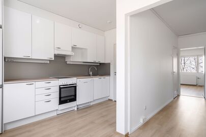 Maasälväntie 5-9, Pihlajamäki, Helsinki