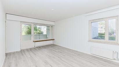 Rusthollarinkuja 2 F, Puotila, Helsinki