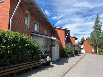 Vanha Suutarinkyläntie 9, Tapaninkylä, Helsinki