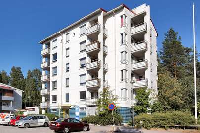 Albert Petreliuksen katu 8 A, Tikkurila, Vantaa