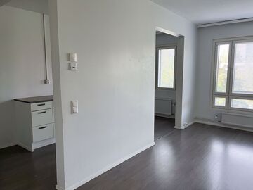 Maalinauhantie 7, Länsimäki, Vantaa