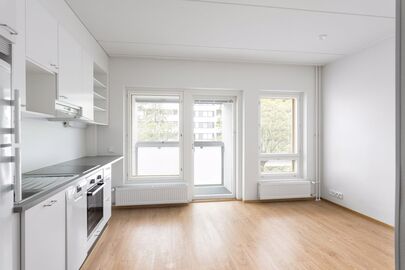 Keinulaudantie 2c, Kontula, Helsinki