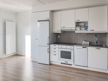 Pertunpellontie 6, Tapanila, Helsinki