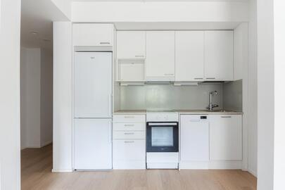 Kokkokalliontie 3 E, Pitäjänmäki, Helsinki
