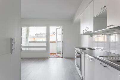 Harmaaniityntie 7, Tillinmäki, Espoo