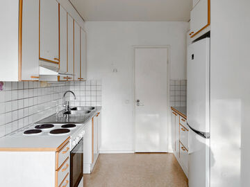 Tanhuantie 1, Kontula, Helsinki