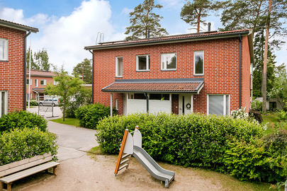 Laurinlahdenkuja 8, Espoonlahti, Espoo