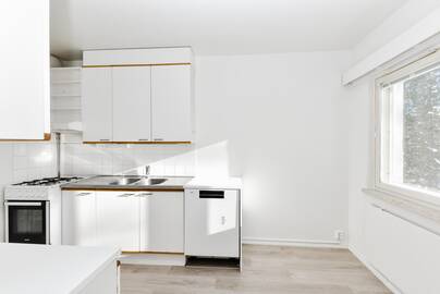 Rusthollarinkuja 2 B, Puotila, Helsinki