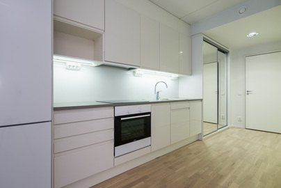 Etuniementie 3 B, Matinkylä, Espoo
