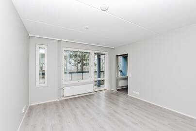 Raiviosuonmäki 7 A, Martinlaakso, Vantaa