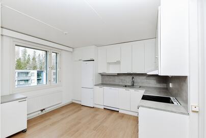 Laajakorvenkuja 10 D, Martinlaakso, Vantaa