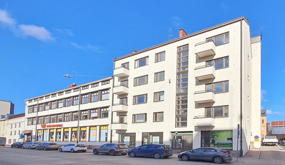 Läntinen Pitkäkatu 11 as, Keskusta, Turku