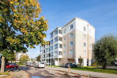 Kansakoulunkatu 19-21, Keskusta, Järvenpää