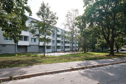 Vuorikummuntie 9, Konala, Helsinki