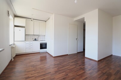 Tuulimyllynkatu 9, Karjasilta, Oulu